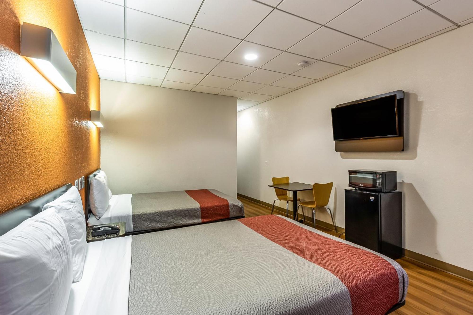 Motel 6 Elizabeth Nj Newark Liberty Intl Airport Exterior foto